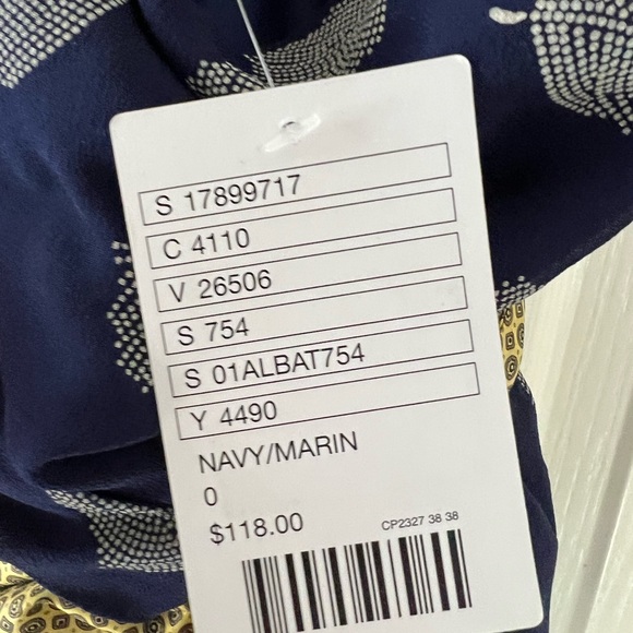 Stunning NWT one-shoulder, silk Fei navy feather print top from Anthro, size 0 - Picture 4 of 7